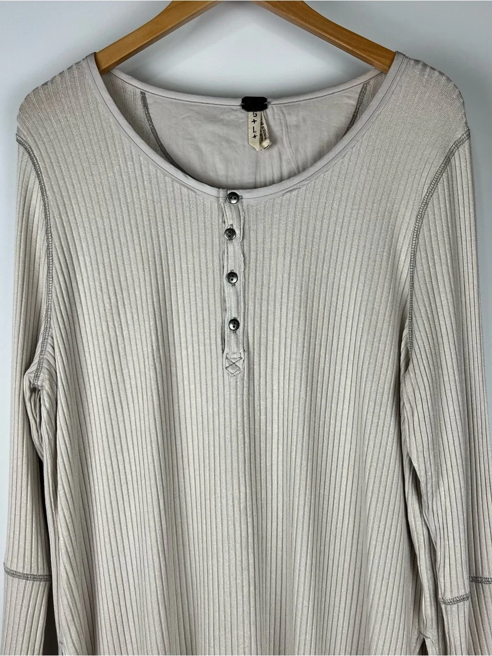 Free People Gwen Drippy Ribbed Henley Oversized Knit Tunic Boho Grey Size L